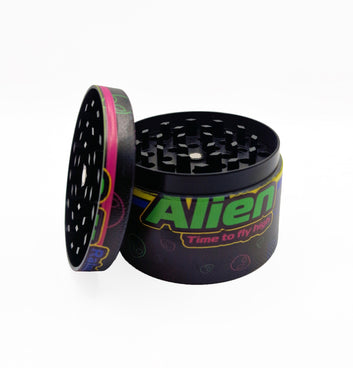 4pc Black alien grinder